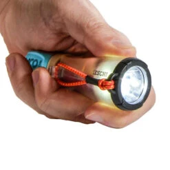 UCO LANTERNE ET LAMPE TORCHE LED ULTRA LEGERE LESCHI -Railblaza Boutique lanterne et lampe torche led ultra legere leschi 2