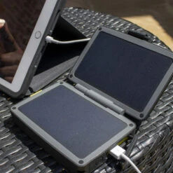 PANNEAU SOLAIRE AVEC BATTERIE ADVENTURER II -Railblaza Boutique panneau solaire avec batterie adventurer ii 6