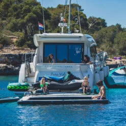 PLATEFORME GONFLABLE JOBE POUR BATEAU -Railblaza Boutique plateforme gonflable jobe pour bateau 5