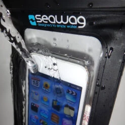 POCHETTE ETANCHE MP3 AVEC PRISE JACK ETANCHE SEAWAG -Railblaza Boutique pochette etanche mp3 avec prise jack etanche seawag 6